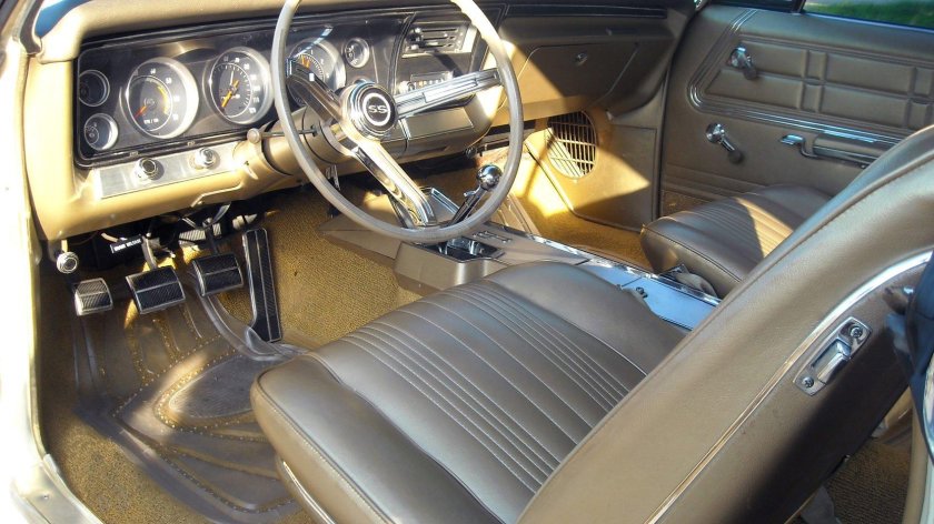 Импала 1967 салон