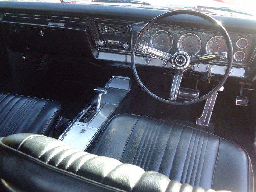 Chevrolet Impala 1967 салон