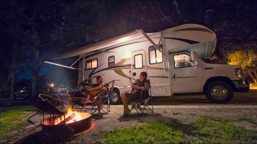 Автодом RV Camper