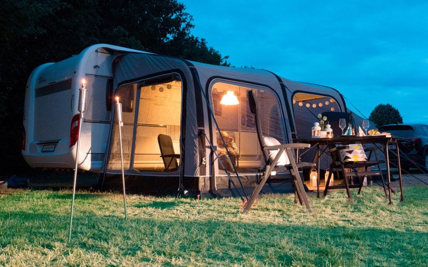 Машина для кемпинга