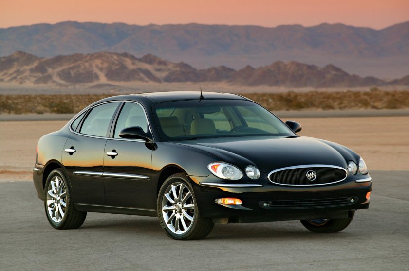 Buick Lacrosse 2005