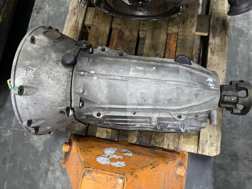 Коробка передач на Гелендваген