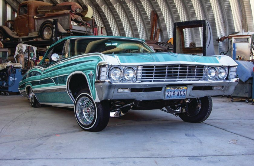 Chevrolet Impala лоурайдер