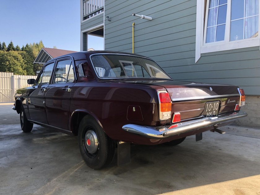 ГАЗ Волга 24 коричневая