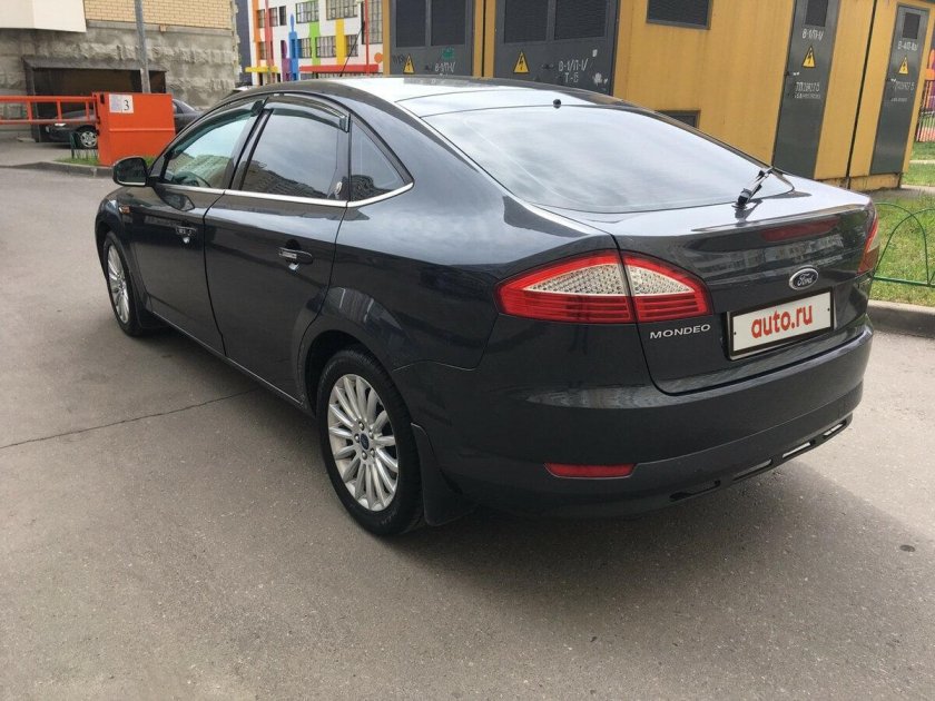 Ford Mondeo 4 лифтбек