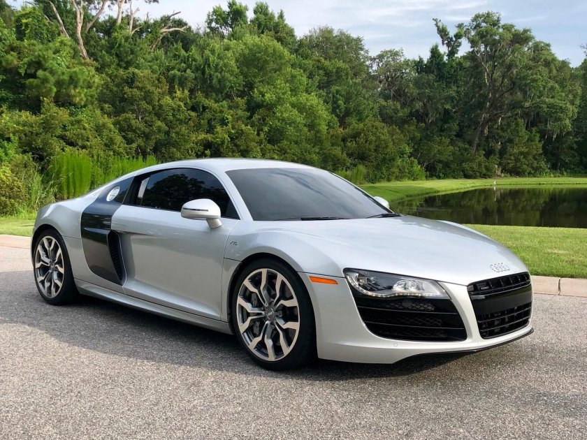 Audi r8