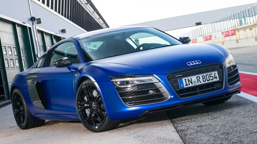 Audi r8 Coupe v10 Plus