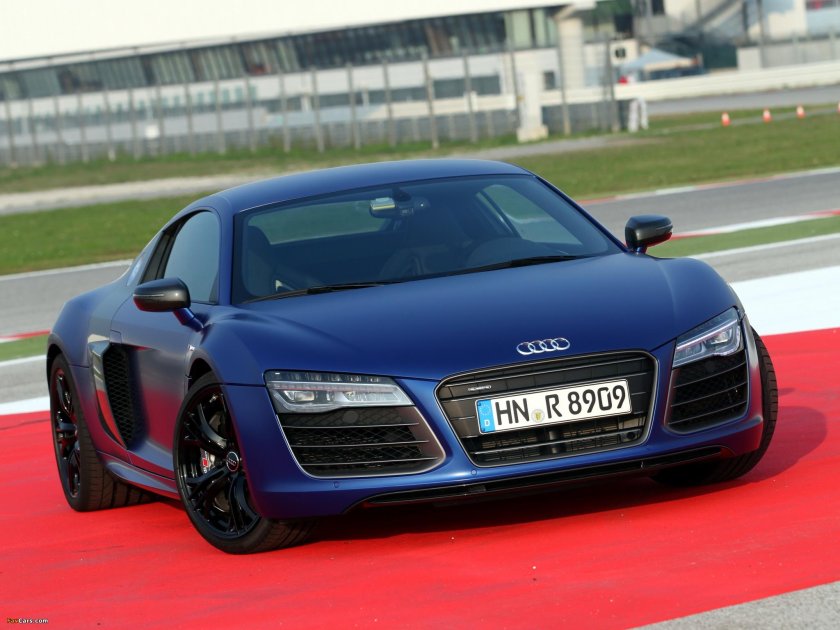 Audi r8 v8 2012