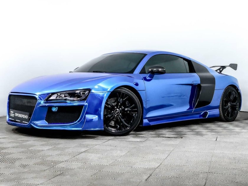 Машина audi r 8