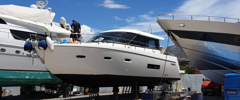 Sealine yachts