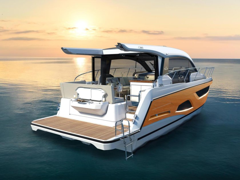 Sealine c390