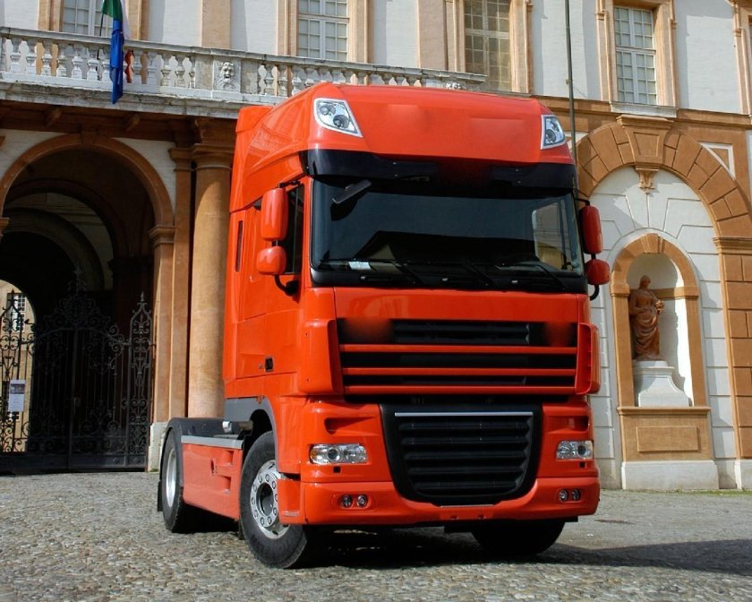 DAF XF 105