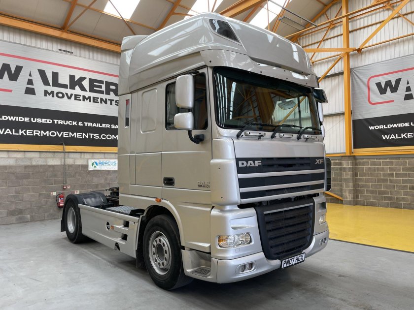 DAF XF 105.460