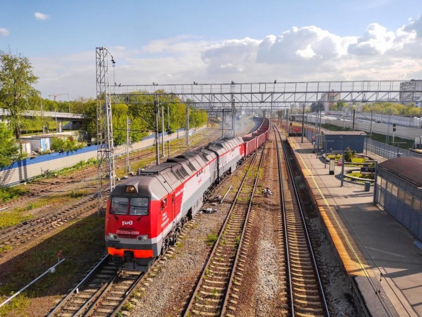 Тепловоз 2 тэ 25 км