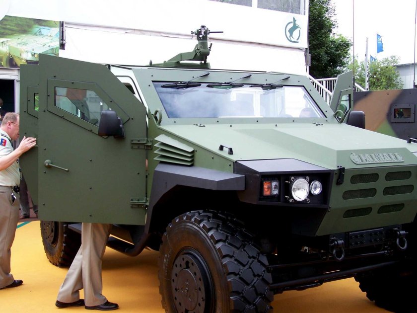 БТР-90 С БМ "Бережок"