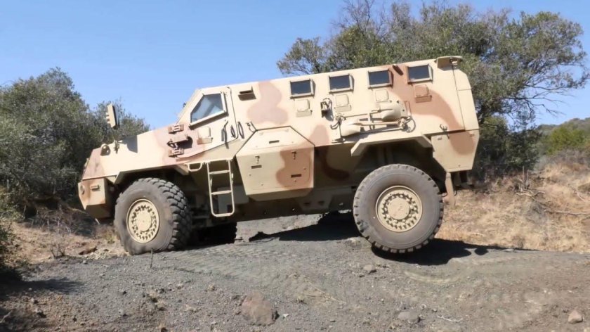 Бронеавтомобиль Mbombe 4