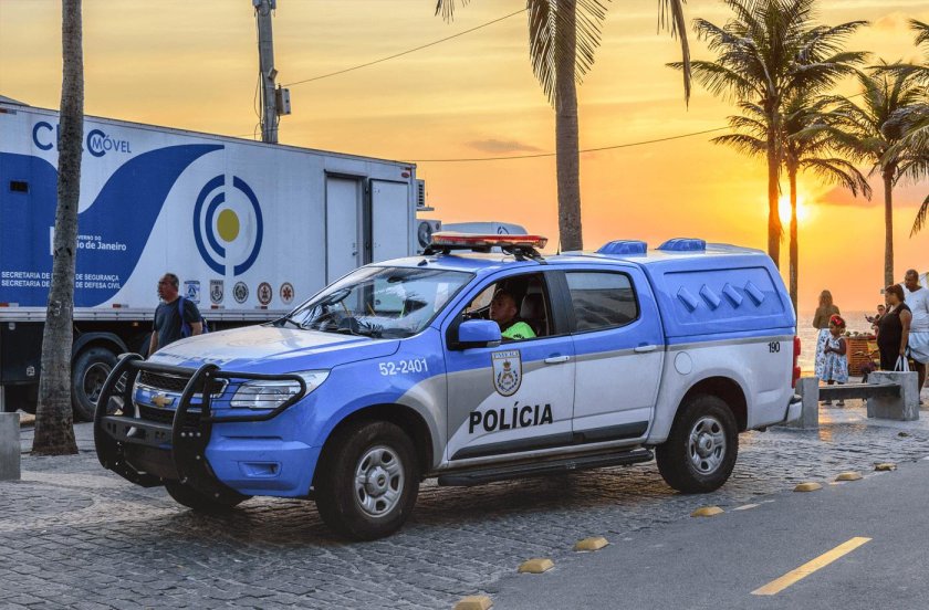 Полиция Бразилии машины