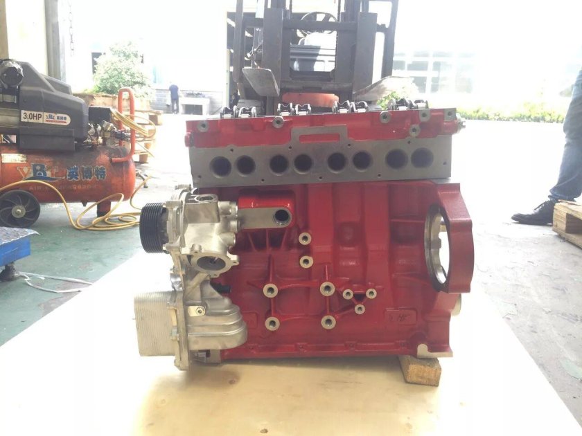 Двигатель cummins 2.8