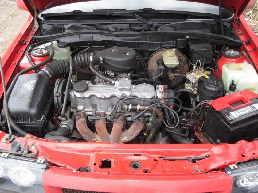 Опель Вектра 1990 двигатель