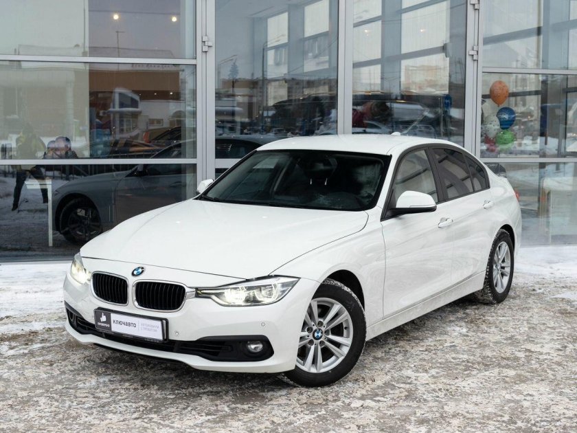 Бмв 3 серии 2017 года