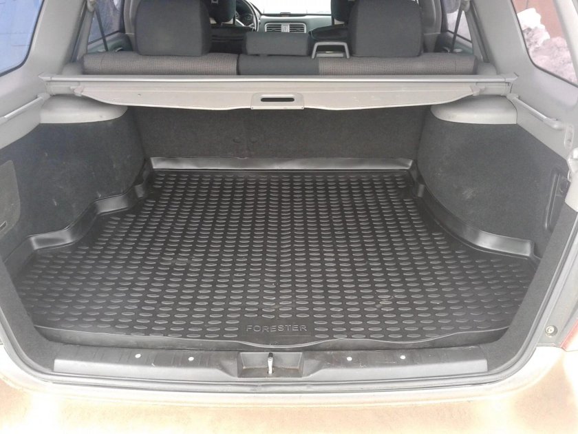 Субару Форестер 2007 багажник