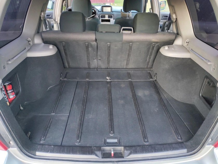 Субару Форестер 2 багажник