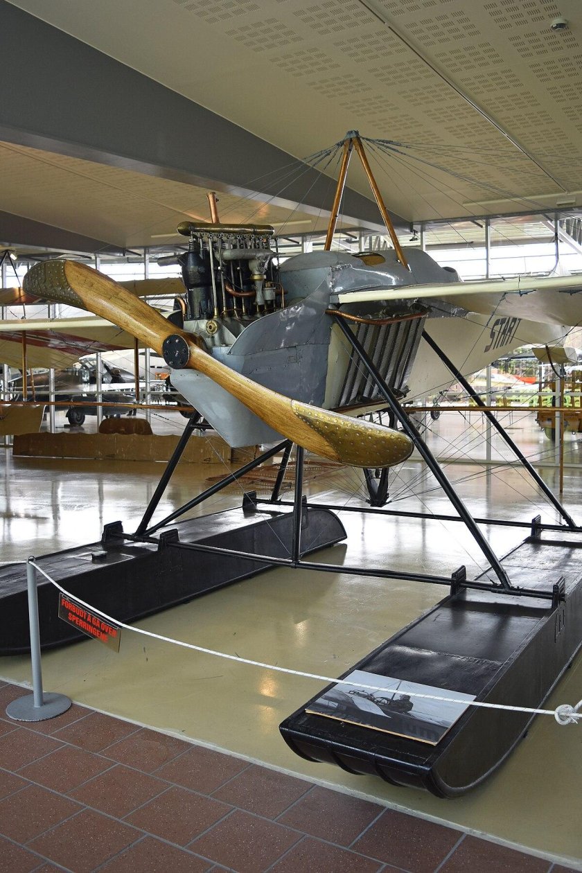 Самолет Румплер Таубе