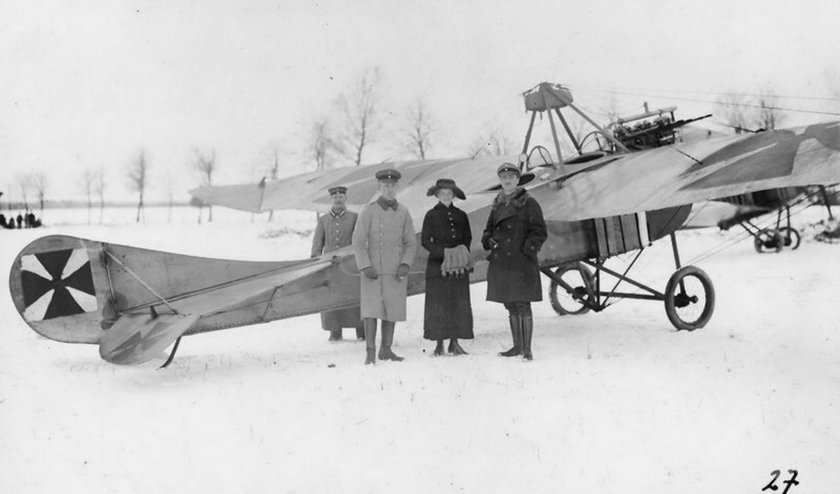 Таубе самолет