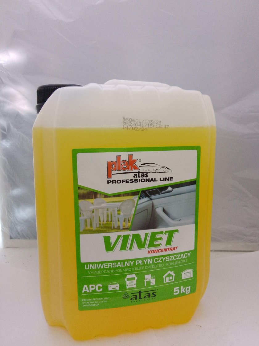 Atas универсальное средство для очистки салона