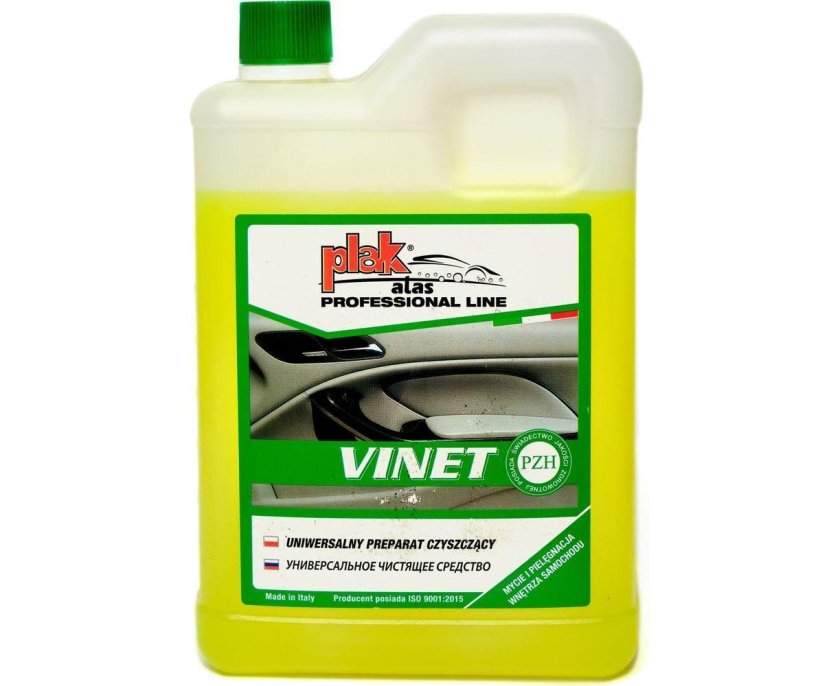 Универсальное средство для очистки салона atas