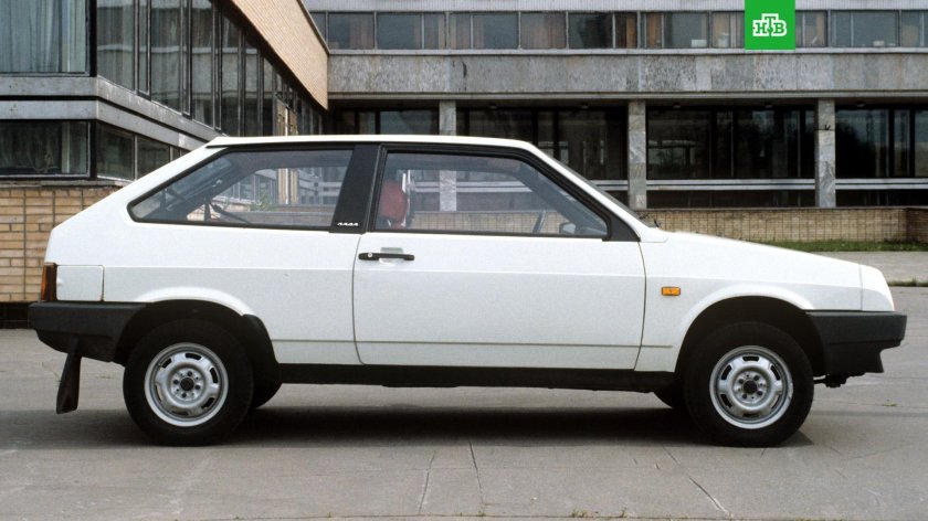 Lada 2108