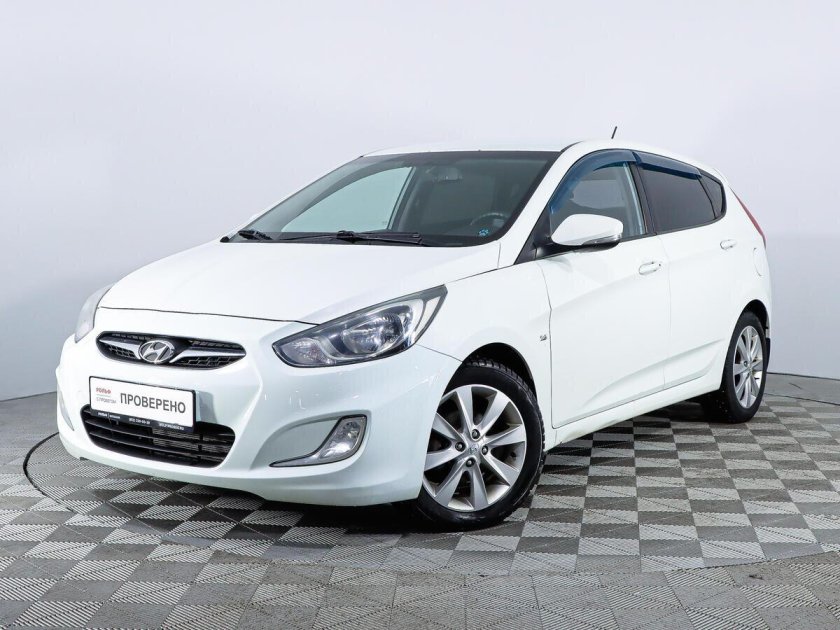 Цветы в Хендай Солярис