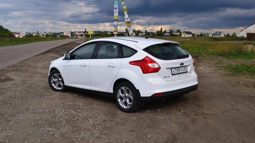 Форд фокус 3 белый 2012