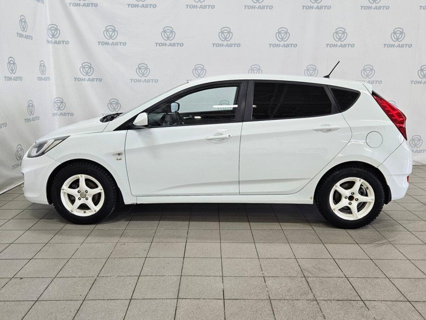 Хендай солярис хэтчбек 2015