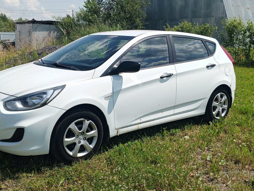 Hyundai solaris 14 хэтчбек