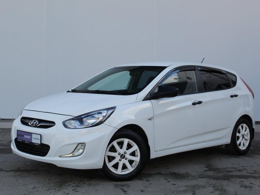 Hyundai solaris 2012