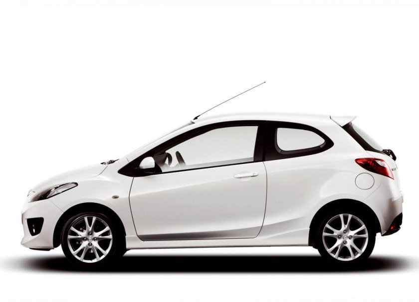 Mazda 2