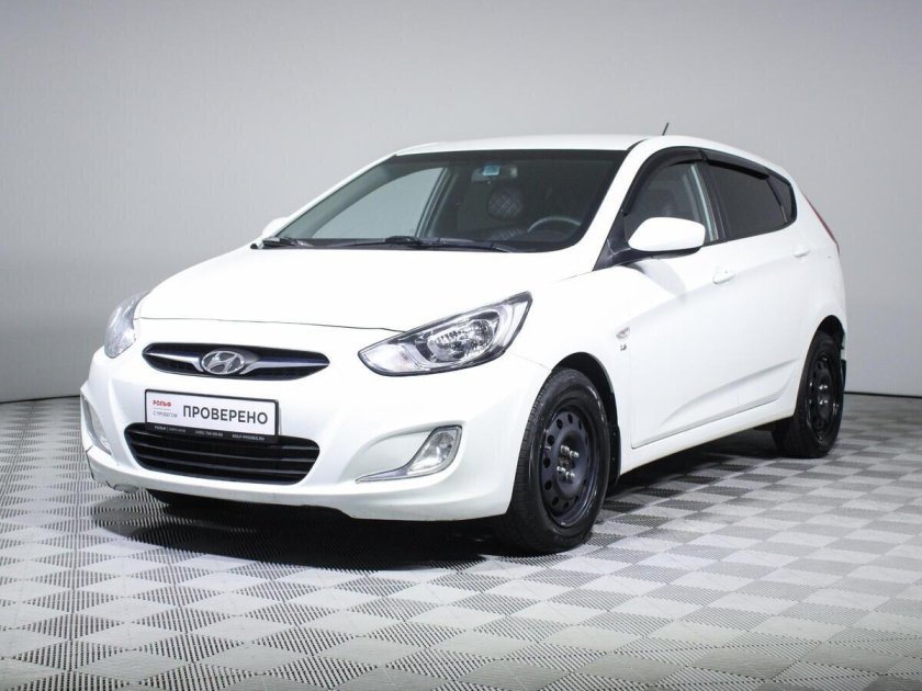 Хендай Солярис 2014 белый