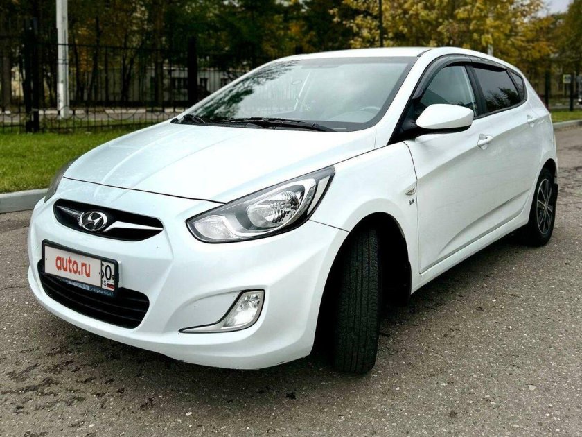 Хендай солярис белый 2014 хэтчбек