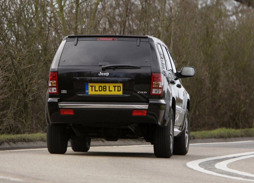 Jeep Grand Cherokee 2010 сзади