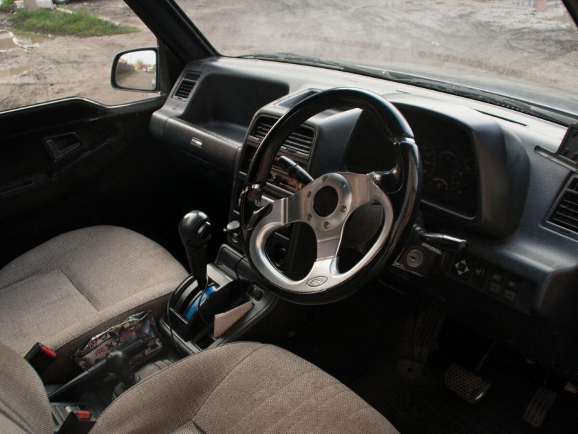 Салон Сузуки эскудо 1991