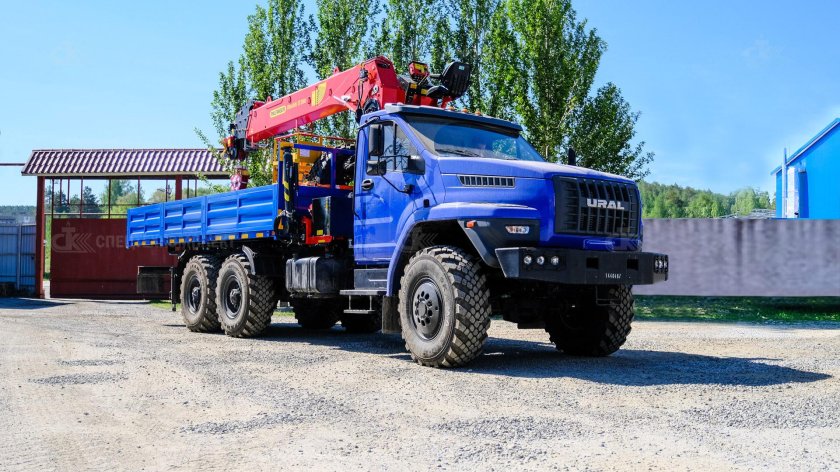 Урал 4320 бортовой