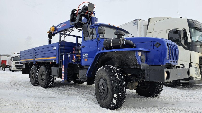 Урал бортовой с кму