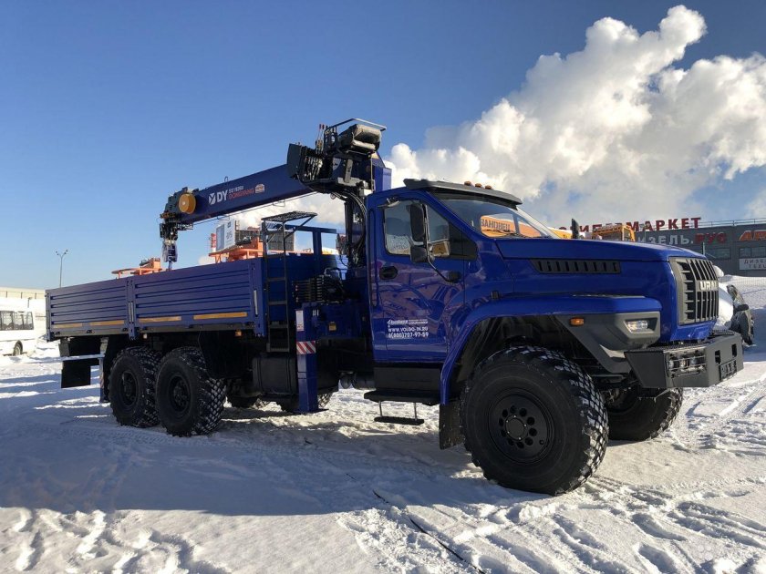 Урал 4320 с КМУ