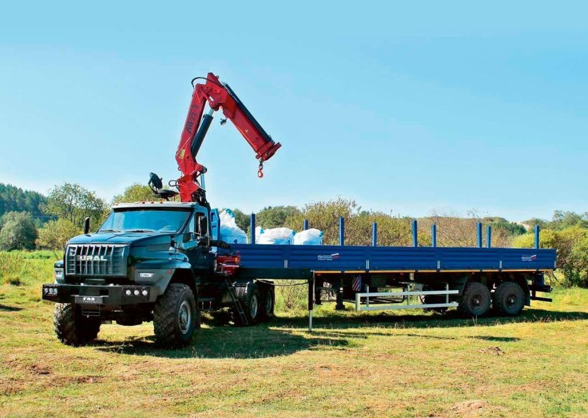 Урал Некст 6х6 с манипулятором бортовой