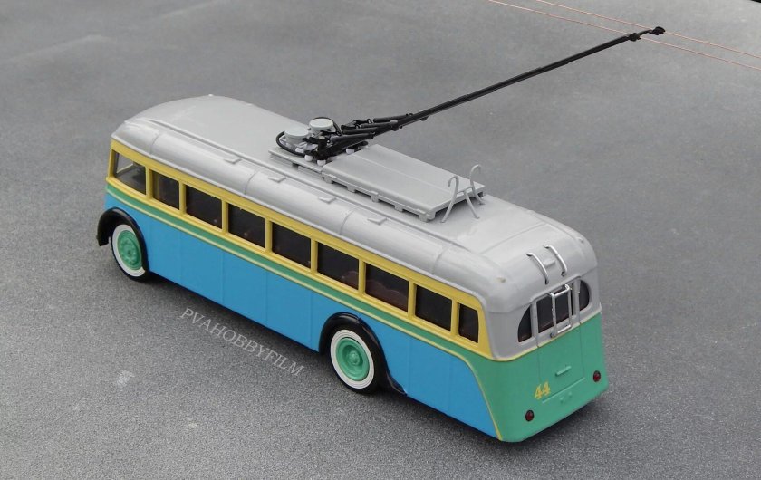 ЯТБ-1 троллейбус