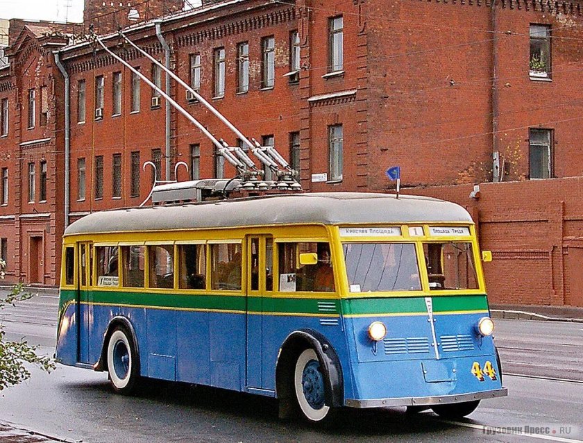 Грузовой ЯТБ-1