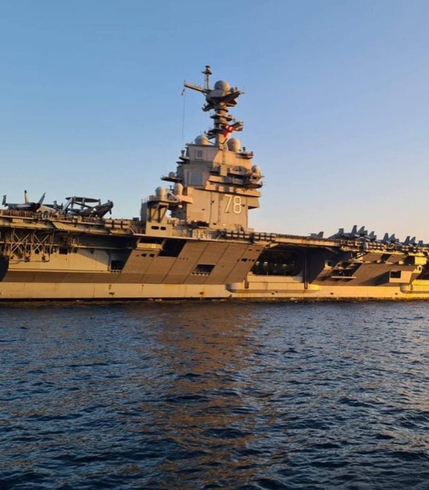 Атомный авианосец