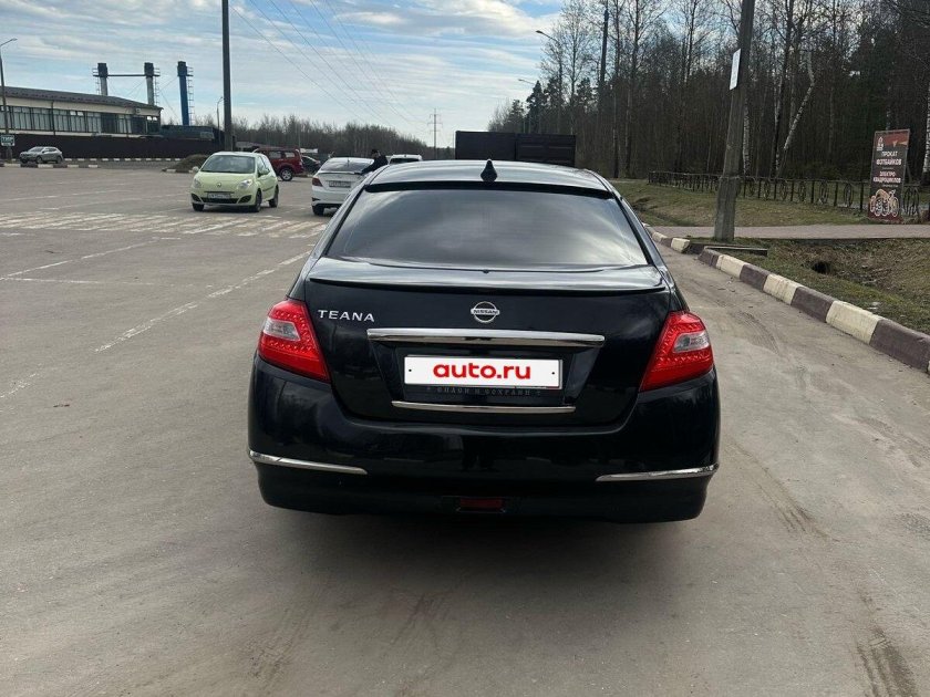 Ниссан теана 2012