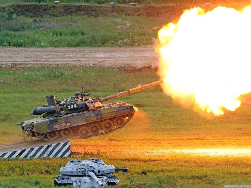 Т 80 выстрел